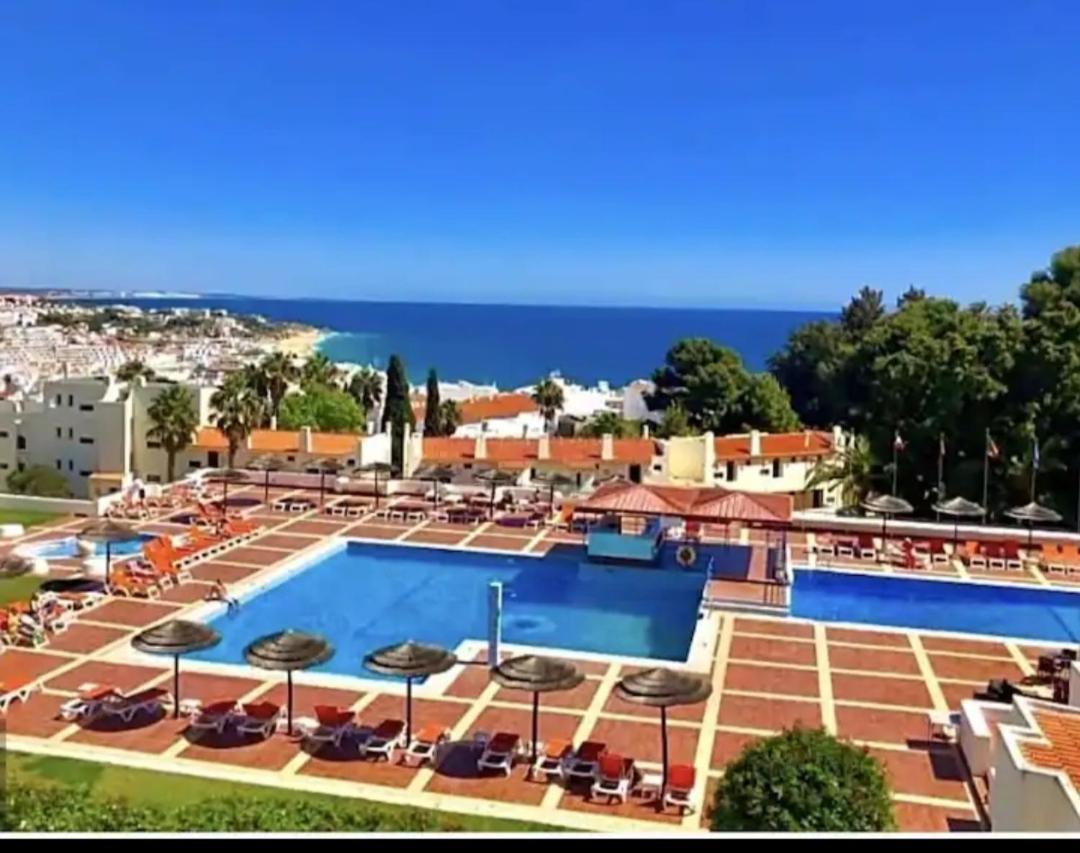 Simpatico Apartamento Com Piscina Em Albufeira Lejlighed Eksteriør billede